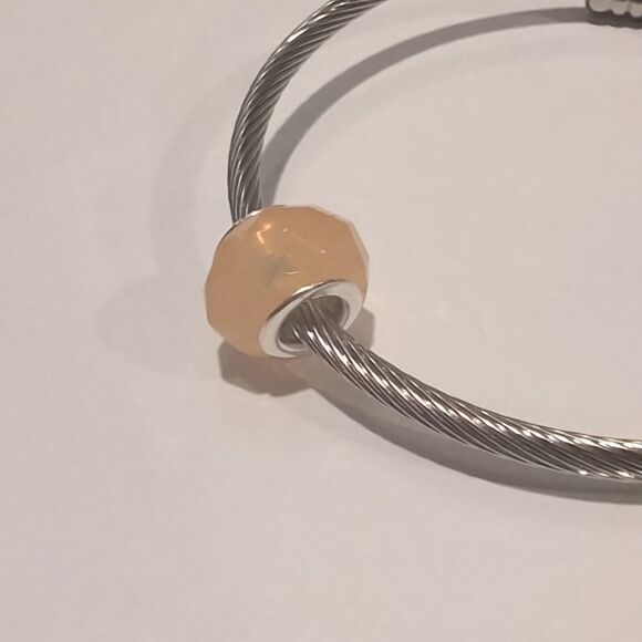 Silver Peach Faceted Charm for Pandora Style Bracelet - Picture 3 of 4